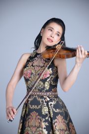 川井郁子アー写.jpg